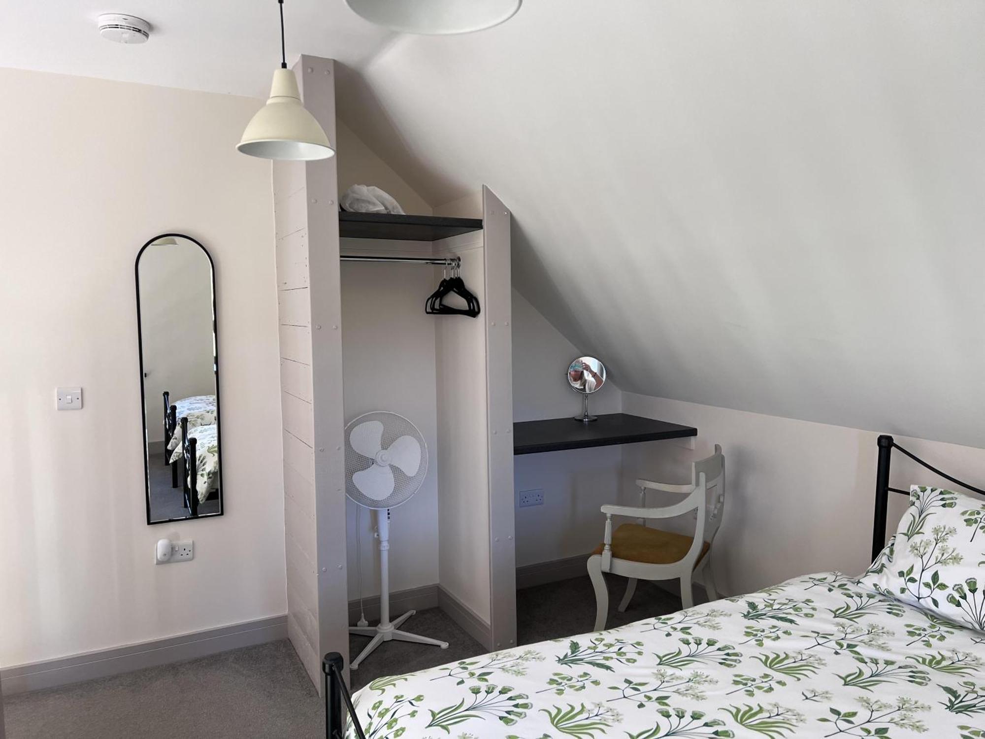 Poachers Hut - Captivating 1-Bed Cottage Shorwell Eksteriør billede